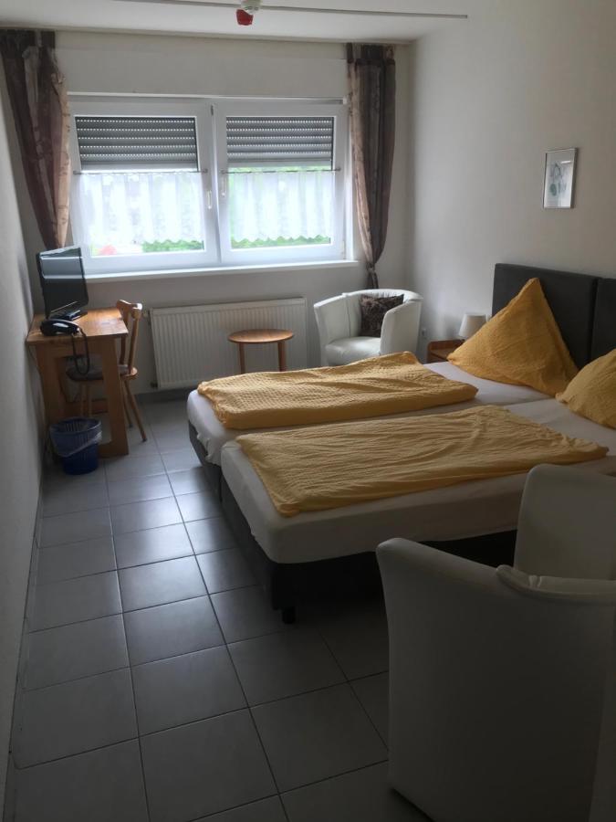 Hotel Kaufmann Rommerskirchen ภายนอก รูปภาพ